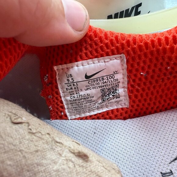 Size 9.5 Nike Air Zoom Spiridon Kukini x Stussy White Black Sneakers CJ9918-100 - Picture 13 of 14